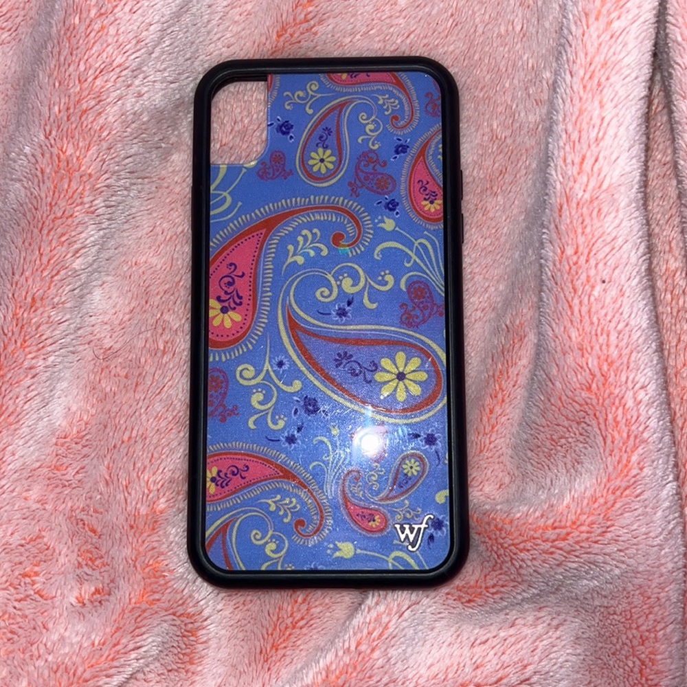 iPhone XR wild flower case